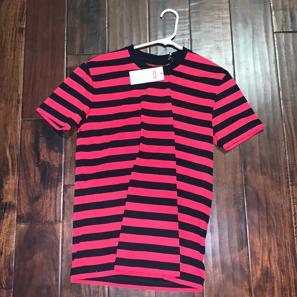 Black and red striped tee